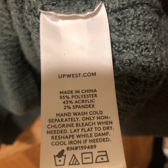 Oversized Knit Sweaters - Bundle of 2, Sz L - Picture 11 of 11